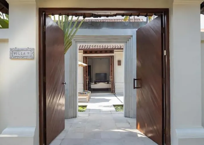 V Villa